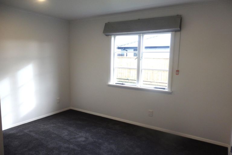 Photo of property in 32 Richmond Street, Cambridge, 3434