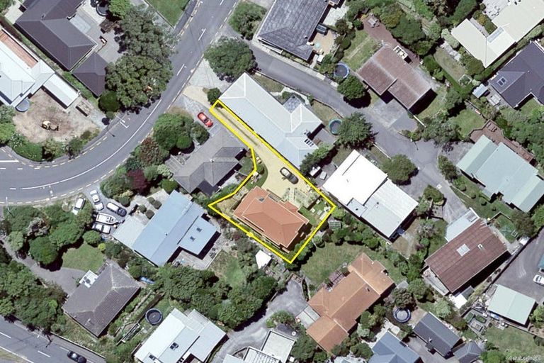 Photo of property in 107 Cockayne Road, Khandallah, Wellington, 6035