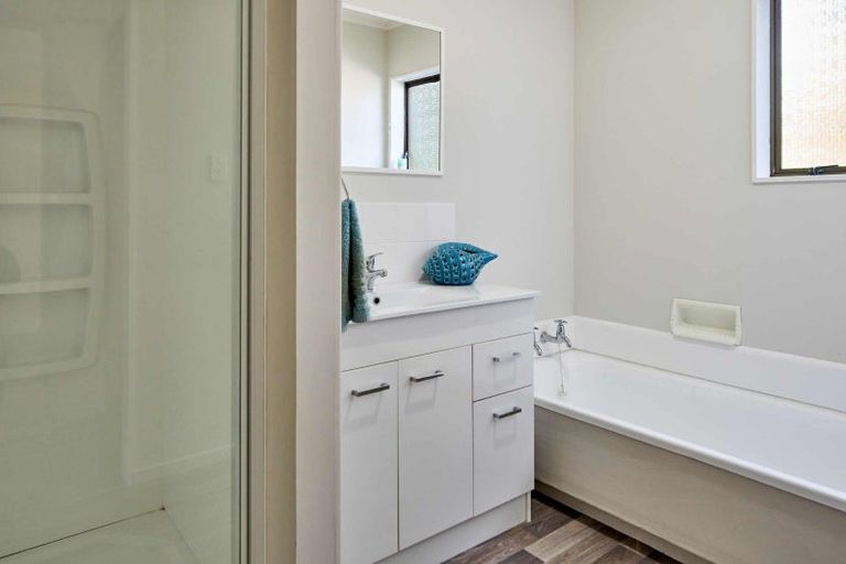 Photo of property in 22 Thimble Lane, Whitby, Porirua, 5024