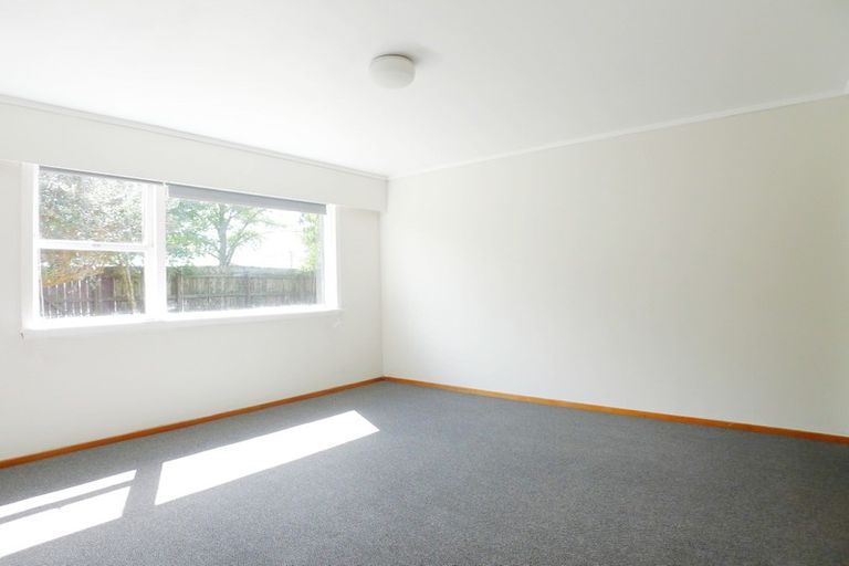Photo of property in 739 Te Atatu Road, Te Atatu Peninsula, Auckland, 0610