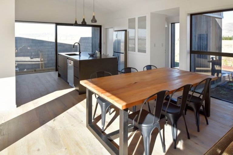 Photo of property in 30 The Drive, Twizel, 7999
