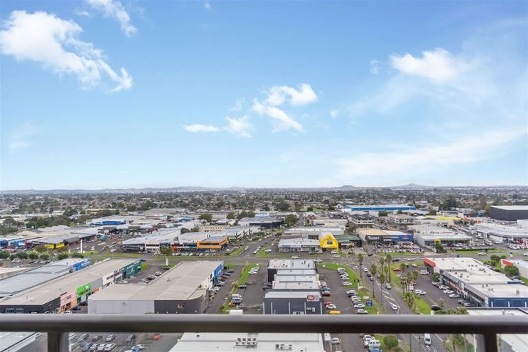 Photo of property in 16d/18 Ronwood Avenue, Manukau, Auckland, 2104