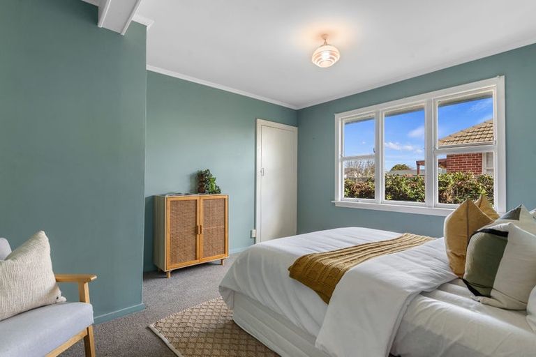 Photo of property in 1/14 Farquhars Road, Redwood, Christchurch, 8051