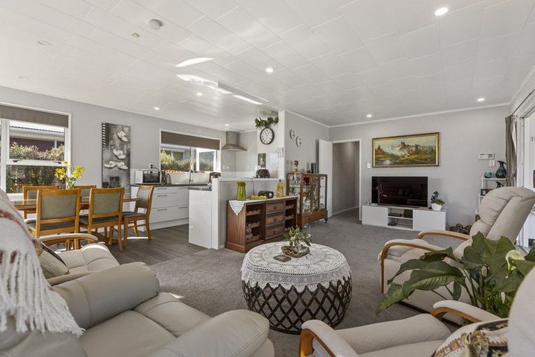 Photo of property in 176 Parklands Avenue, Bell Block, New Plymouth, 4312