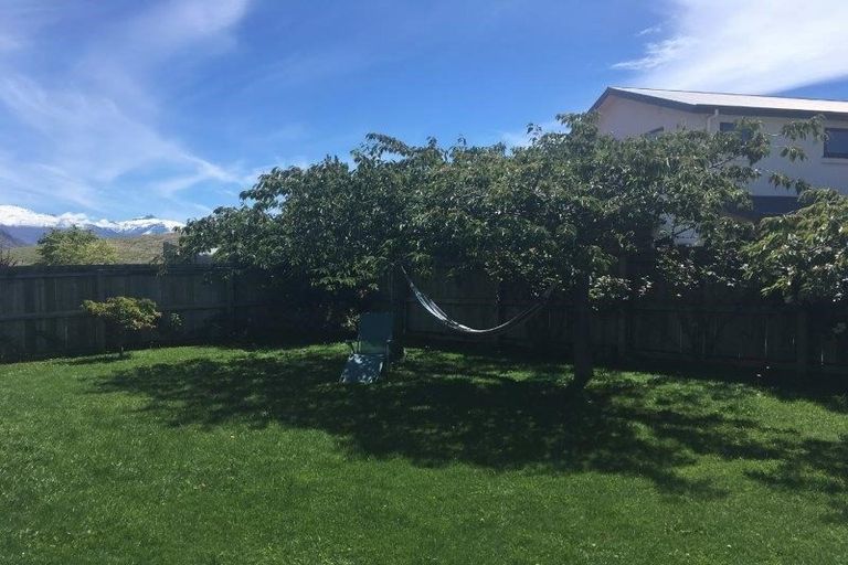 Photo of property in 34 Mataraki Place, Wanaka, 9305