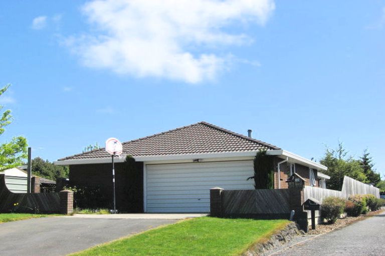Photo of property in 18 Holland Drive, Kaiapoi, 7630