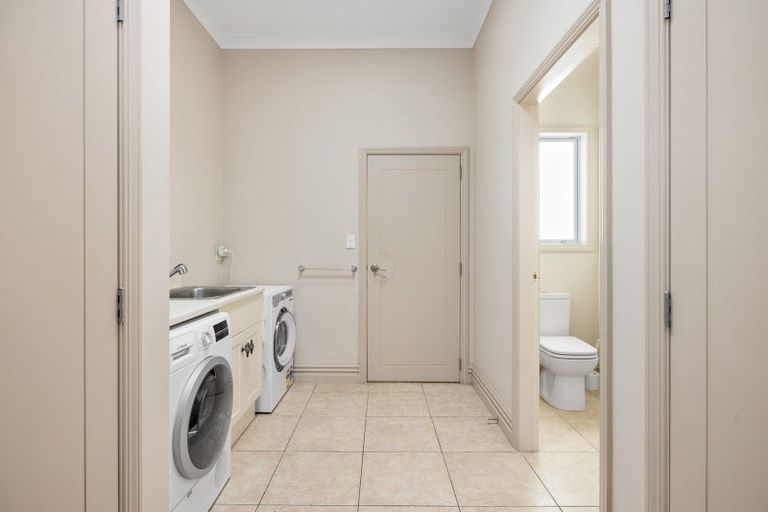 Photo of property in 2r Molloy Rise, Pyes Pa, Tauranga, 3112