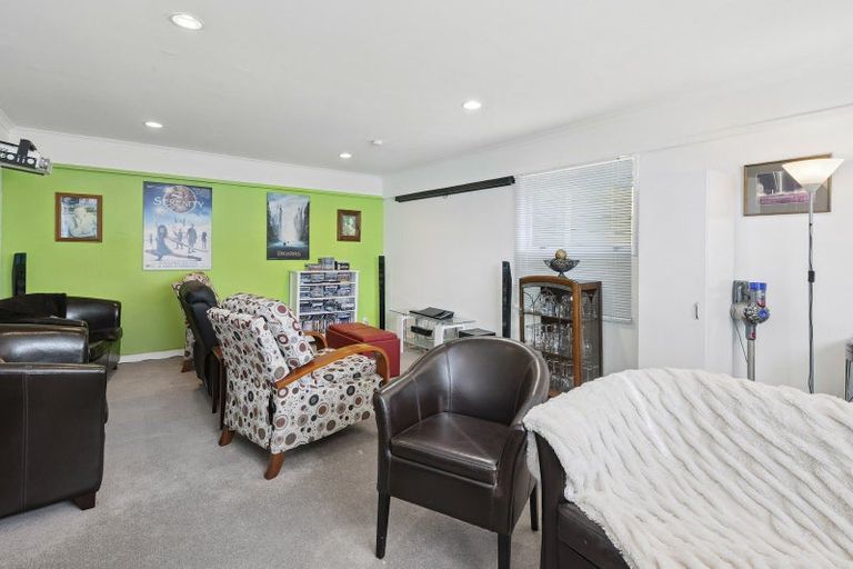 Photo of property in 19 Earls Road, Saint Clair, Dunedin, 9012