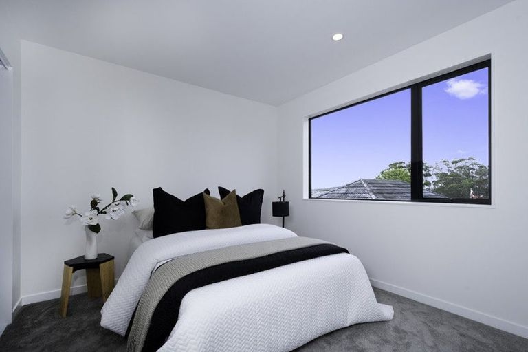 Photo of property in 7e Poto Street, Te Atatu South, Auckland, 0610