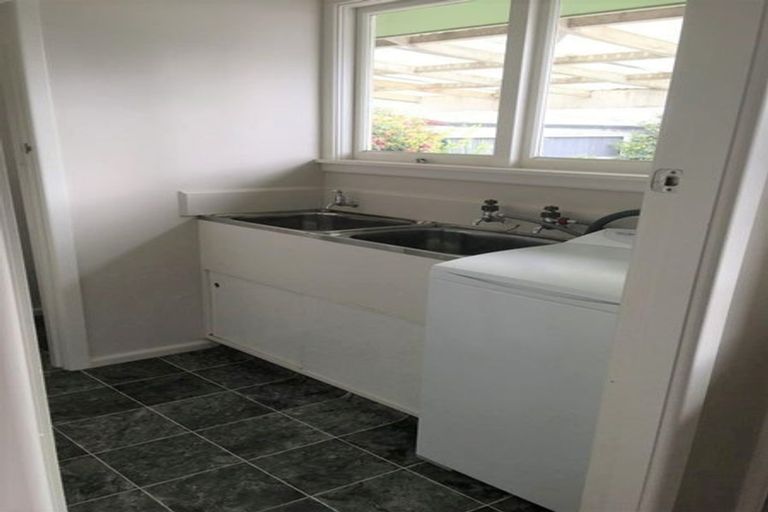 Photo of property in 65 Boston Avenue, Hornby, Christchurch, 8042