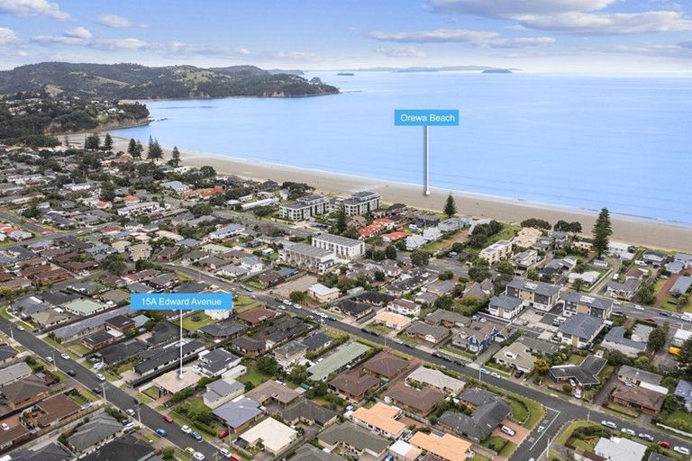 Photo of property in 15a Edward Avenue, Orewa, 0931