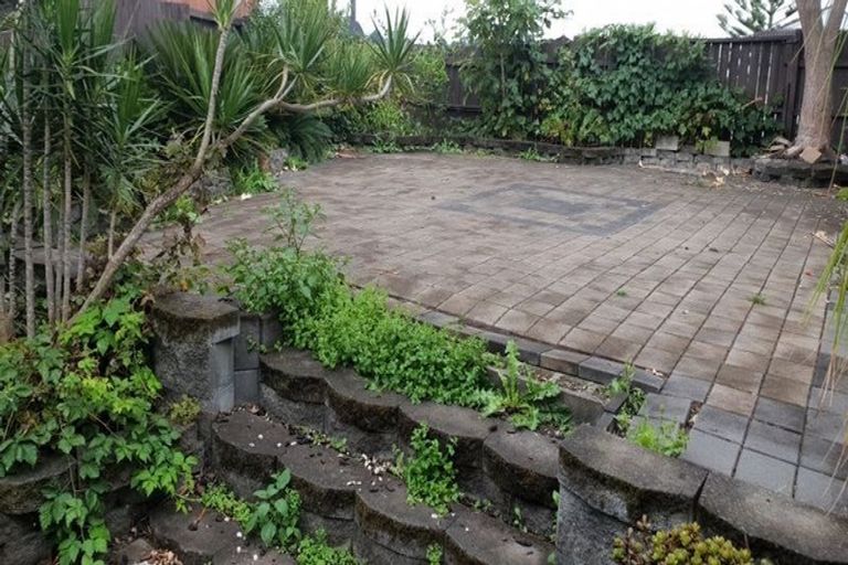 Photo of property in 2/40 Bayview Road, Bayview, Auckland, 0629