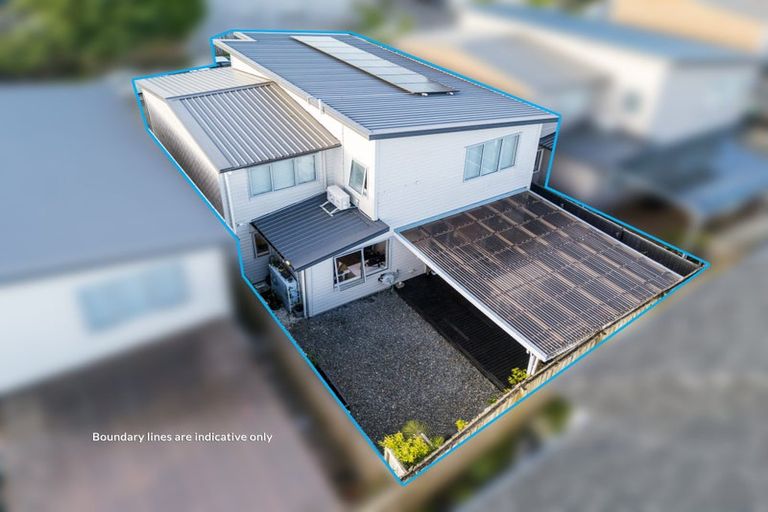 Photo of property in 41 Sunshine Boulevard, Sunnyvale, Auckland, 0612