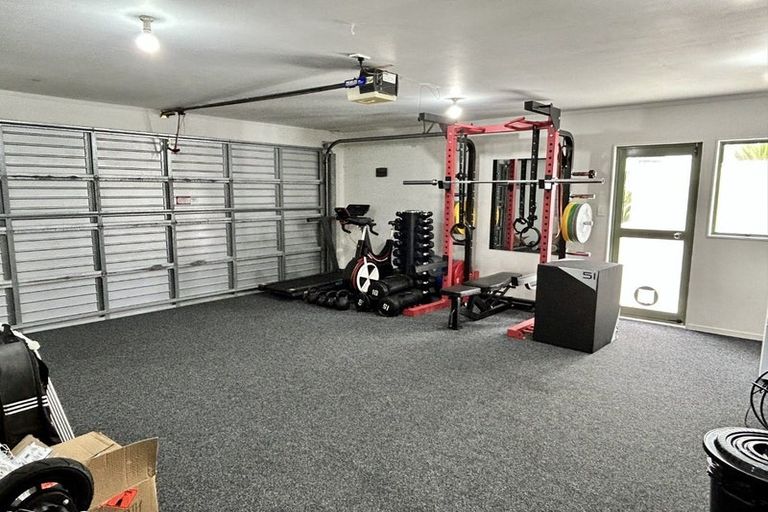 Photo of property in 8 Lingard Grove, Brooklyn, Wellington, 6021