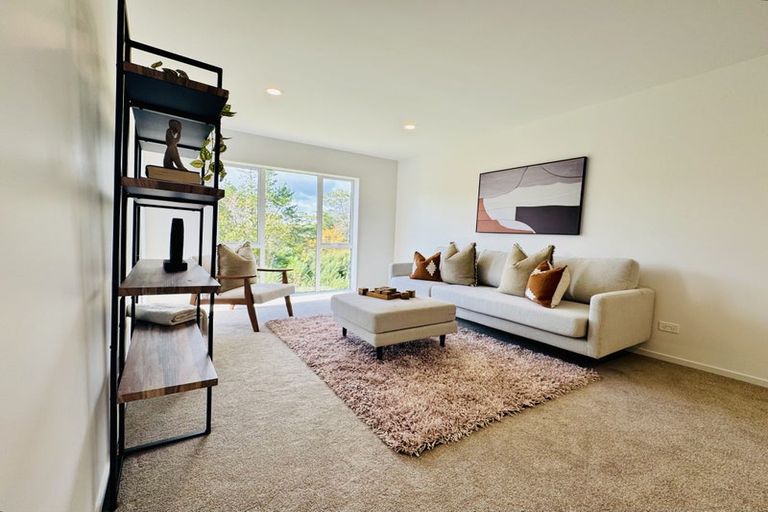 Photo of property in 84 Arran Drive, Orewa, 0931