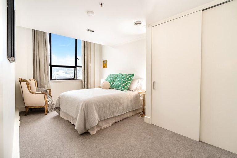 Photo of property in Augusta Apartments, 16/254 Willis Street, Te Aro, Wellington, 6011