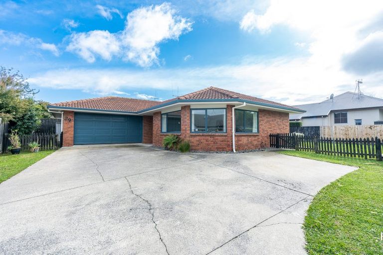 Photo of property in 29 Somerton Drive, Huntington, Hamilton, 3210