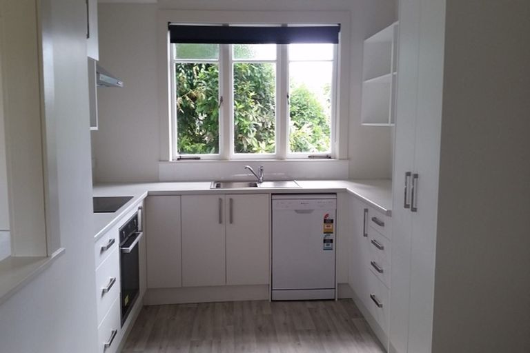 Photo of property in 75 Naylor Street, Hamilton East, Hamilton, 3216