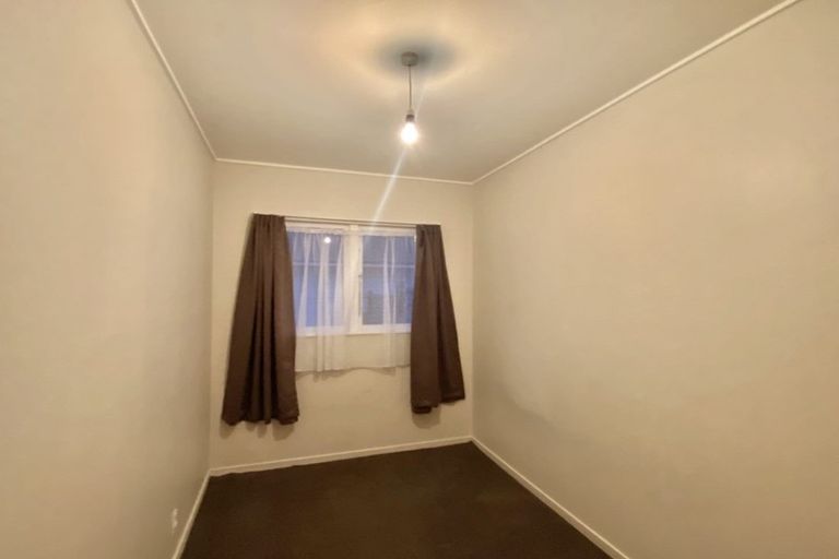 Photo of property in 2/95a Freyberg Street, Lyall Bay, Wellington, 6022