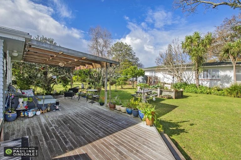 Photo of property in 17 Station Road, Te Kamo, Whangarei, 0112