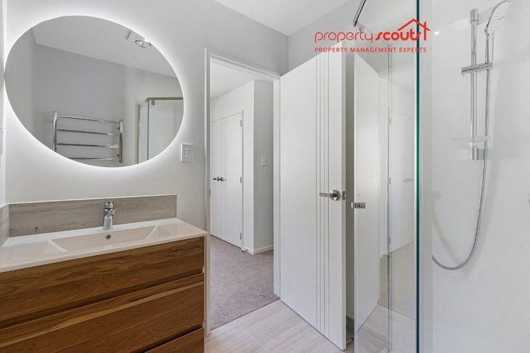 Photo of property in 11/116 Colwill Road, Massey, Auckland, 0614