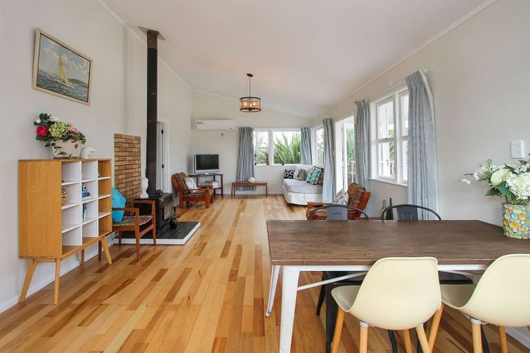 Photo of property in 17a Keven Road, Clarks Beach, Pukekohe, 2679