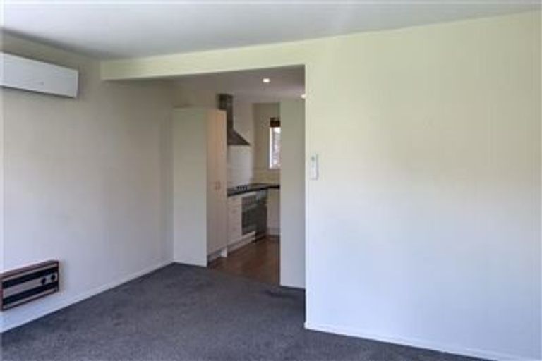 Photo of property in 2/94 Peverel Street, Riccarton, Christchurch, 8041
