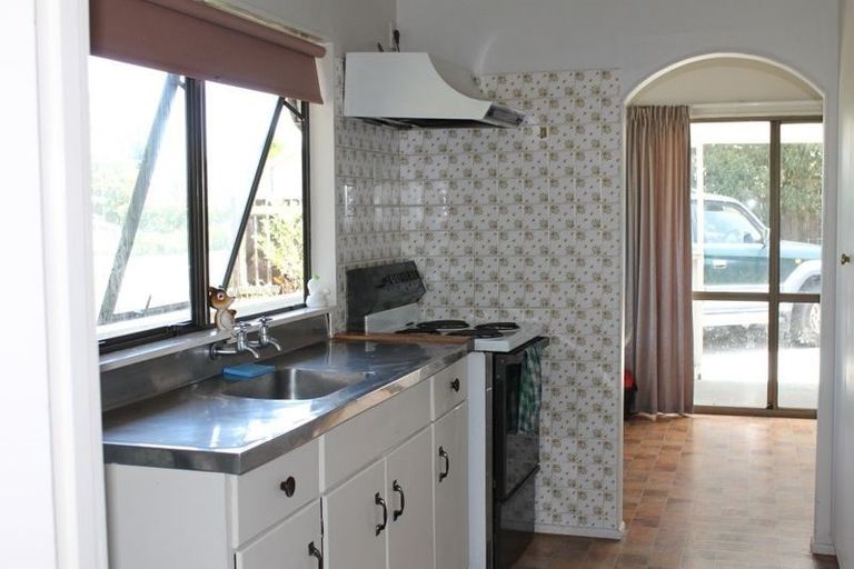 Photo of property in 173 George Street, Tuakau, 2121