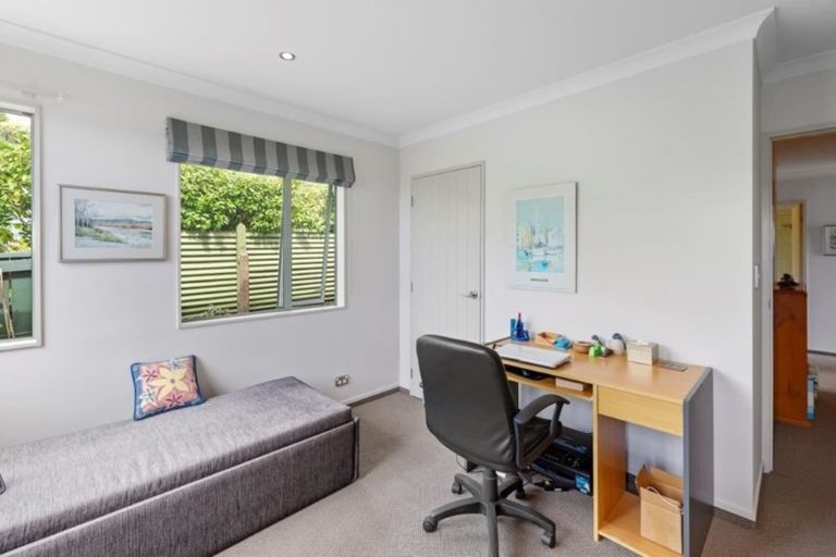 Photo of property in 4 Kaka Street, Waikanae, 5036