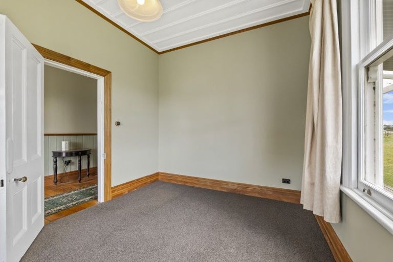 Photo of property in 57 Ladys Mile, Eltham, 4322