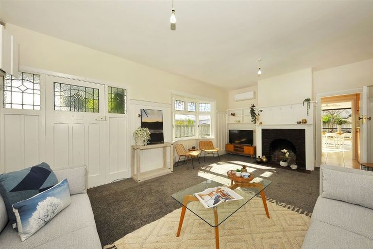 Photo of property in 1/9 Ngaio Street, Saint Martins, Christchurch, 8022