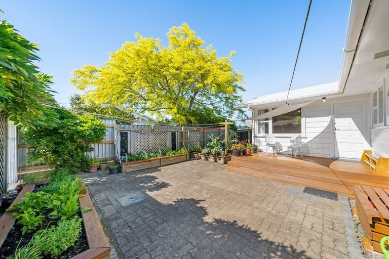 Photo of property in 9 Longfellow Street, Trentham, Upper Hutt, 5018