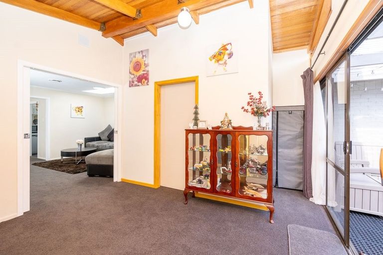 Photo of property in 21 Saxbys Road, Glenview, Hamilton, 3206