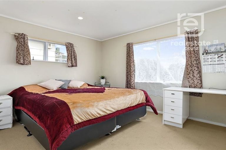 Photo of property in 5 Dennis Road, Papatoetoe, Auckland, 2025