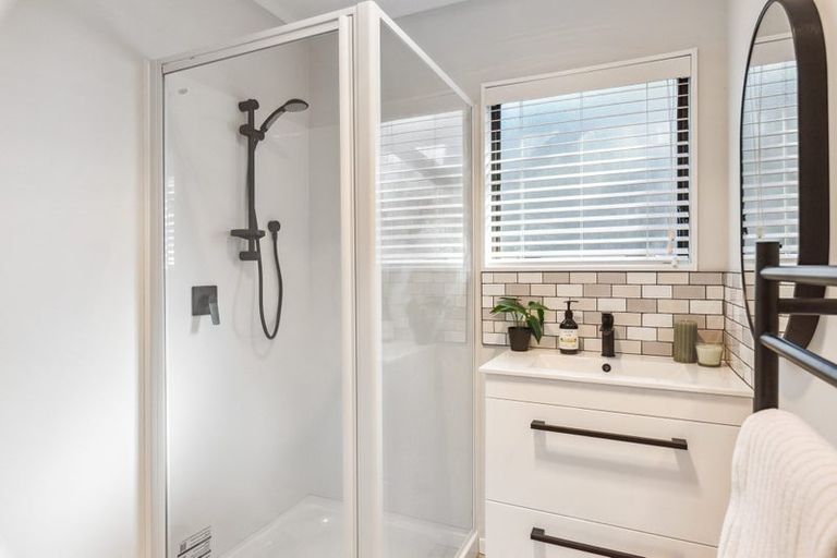 Photo of property in 19c Hurley Road, Paraparaumu Beach, Paraparaumu, 5032