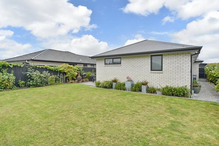 Photo of property in 8 Jasmine Street, Woodend, 7610
