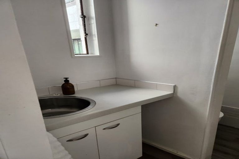 Photo of property in 12/12 Shrewsbury Street, Merivale, Christchurch, 8014