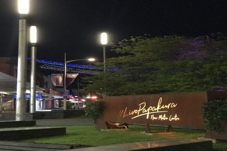 Photo of property in 3/143 Great South Road, Papakura, 2110