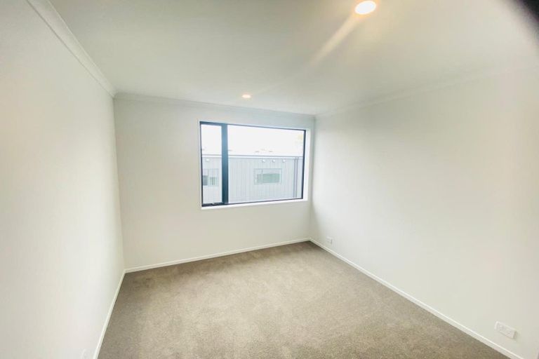 Photo of property in 40 Samuel Marsden Place, Whenuapai, 0618