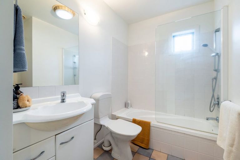 Photo of property in The Grange, 36/92 Bush Road, Albany, Auckland, 0632