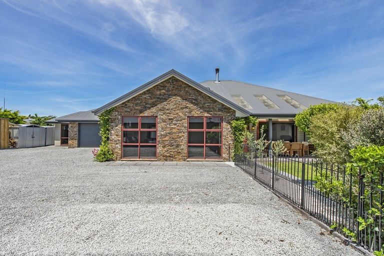 Photo of property in 17b Manor Drive, Rolleston, 7614