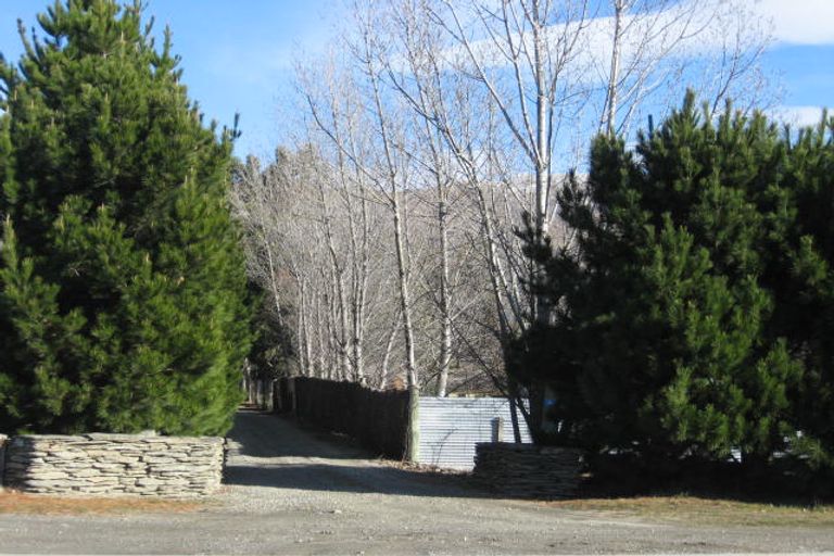 Photo of property in 46 Ballantyne Road, Wanaka, 9305