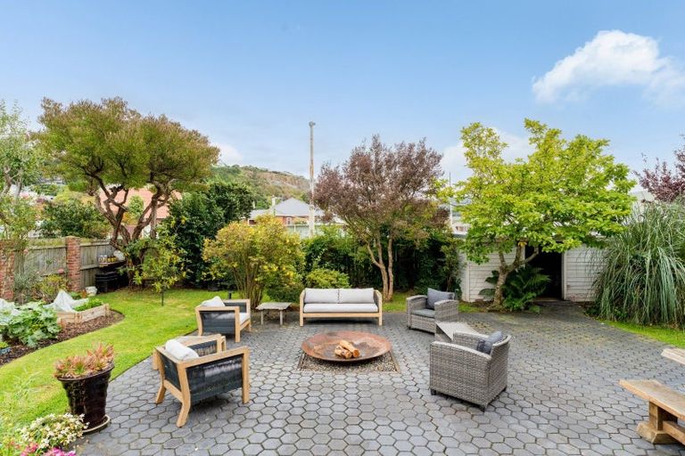 Photo of property in 11 Ings Avenue, Saint Clair, Dunedin, 9012