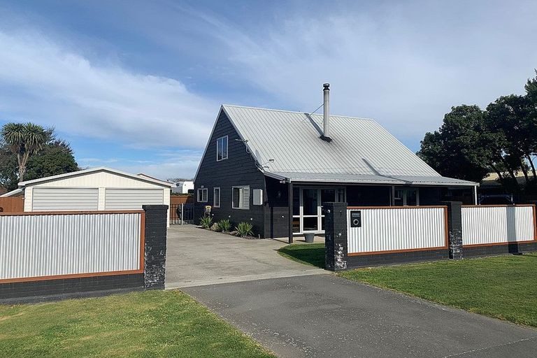 Photo of property in 1 Coleridge Street, Rolleston, 7614