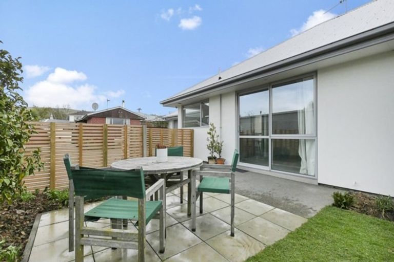 Photo of property in 14a Claxton Place, Saint Martins, Christchurch, 8022