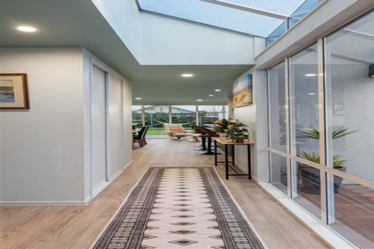 Photo of property in 74 Regency Crescent, Redwood, Christchurch, 8051