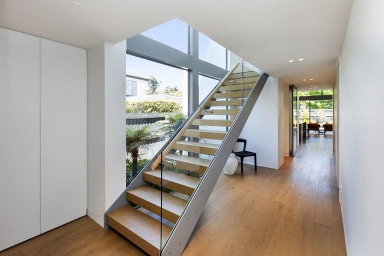 Photo of property in 3 Ngahere Street, Fendalton, Christchurch, 8041