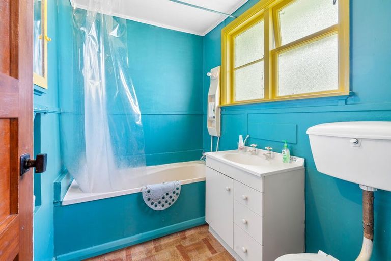 Photo of property in 18 Forrester Avenue, Liberton, Dunedin, 9010