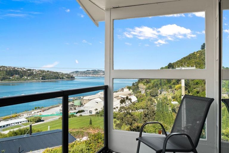 Photo of property in 46 Adderley Terrace, Ravensbourne, Dunedin, 9022