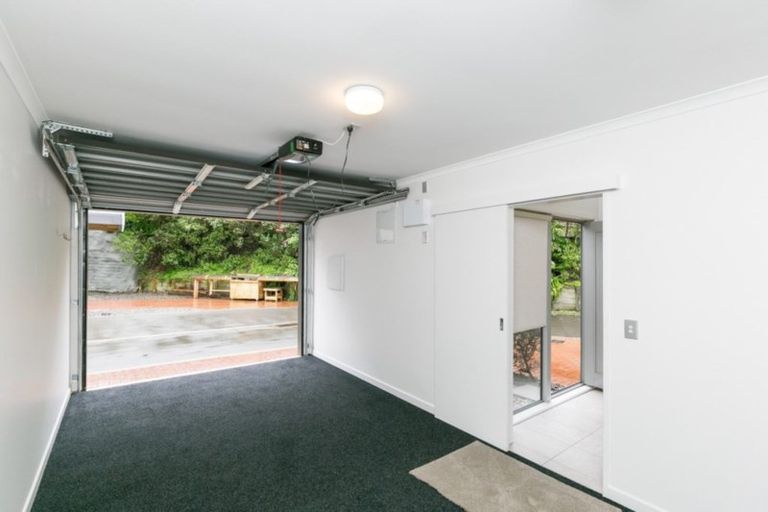 Photo of property in 7/27 The Rigi, Northland, Wellington, 6012